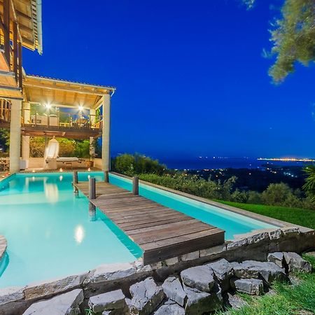 Villa Bournella Ipsos Esterno foto