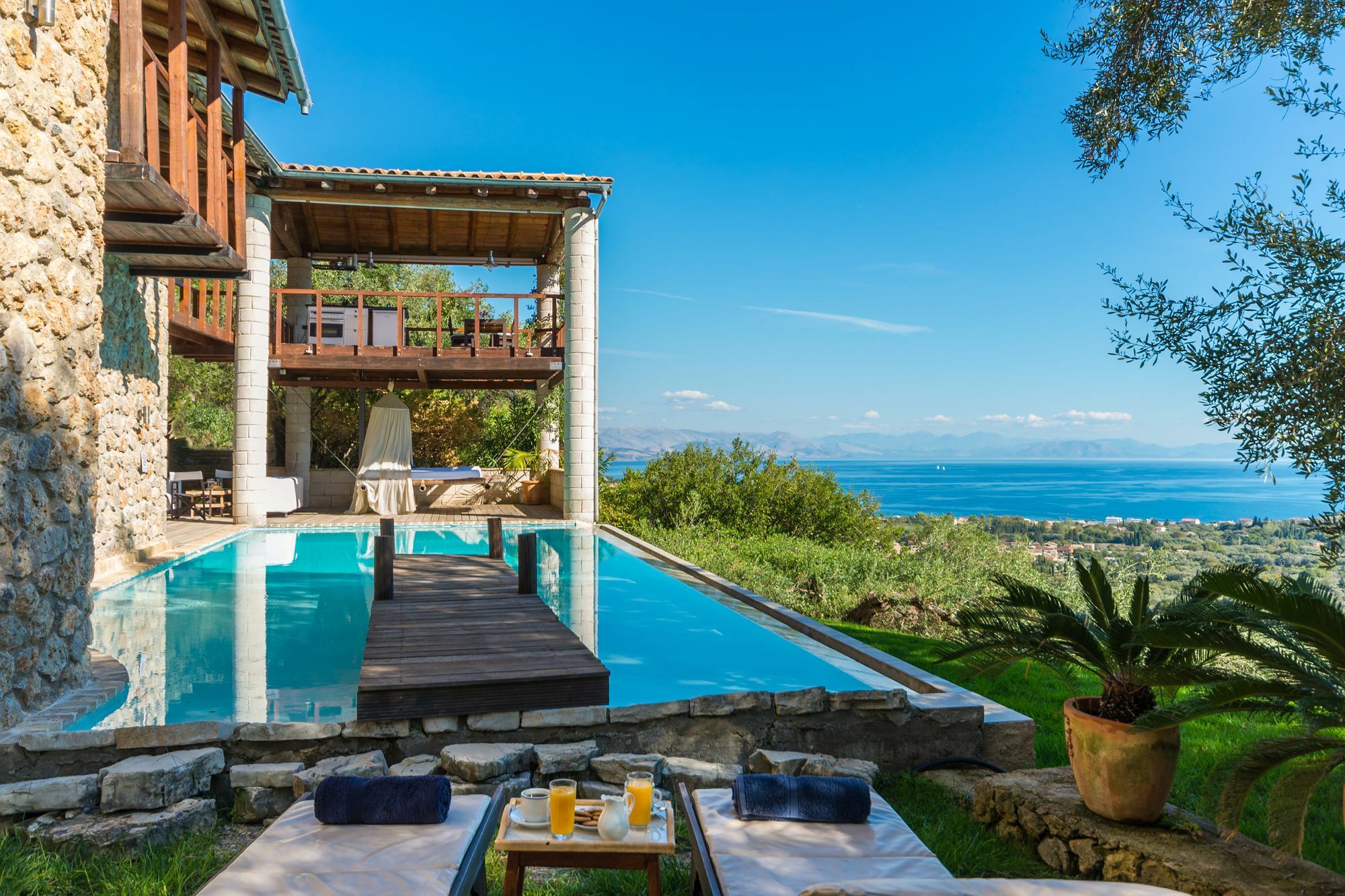 Villa Bournella Ipsos Esterno foto